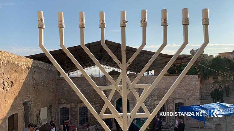 مه‌زارێكی ئه‌لقووش جووه‌كان كۆده‌كاته‌وه‌